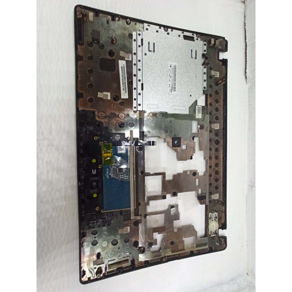 Lenovo ideapad G580 Alt Kasa