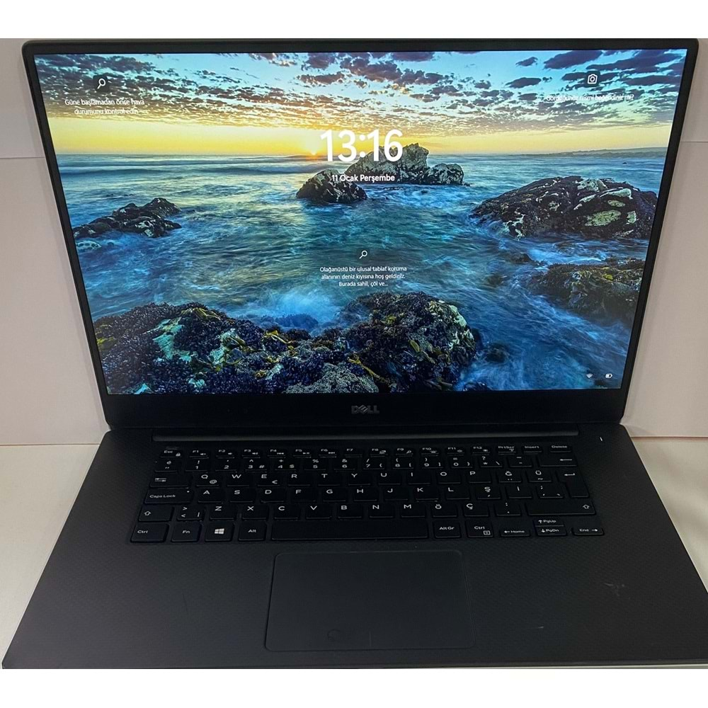 Dell XPS 5520 İ7-7820HQ 16 GB Ram 512 GB SSD Quadro M1200 4GB Ekran Kartı Notebook