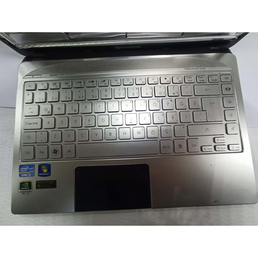 Packard Bell EasyNote P4LS0 İ5 2.Nesil Laptop Ekransız