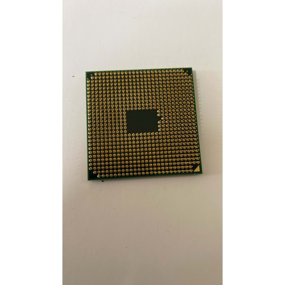 AMD A8-Series A8-3500M A8 3500M 1.5 GHz kullanılan dört çekirdekli dört iplik CPU AM3500DDX43GX soket FS1